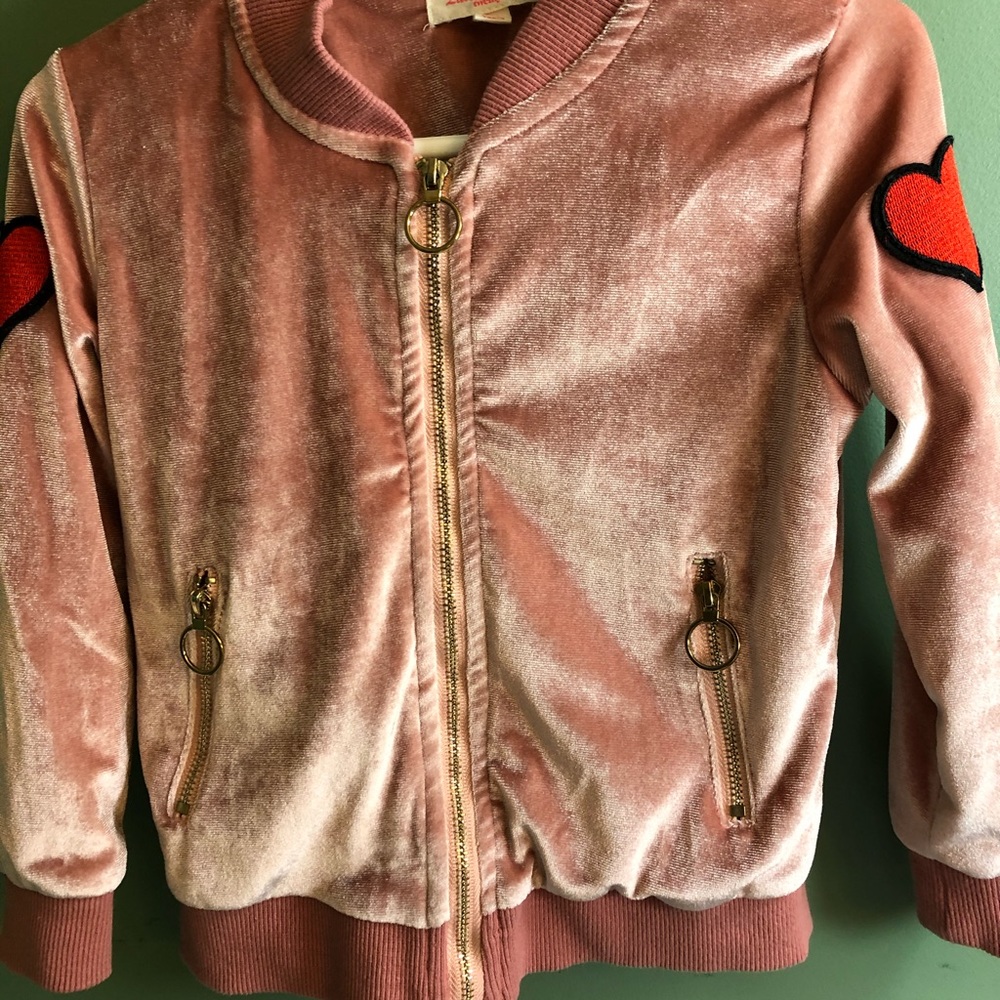 TWENTY 4 VELOUR JACKET/TOP SIZE 2-3 years